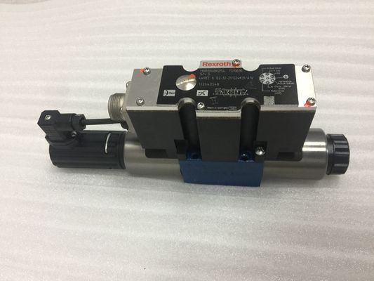 R900912154 4WREE6Q2-32-2X/G24K31/A1V 4WREE6Q2-32-21/G24K31/A1V Proportional Directional Valve