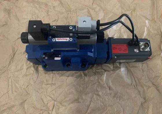 Rexroth R901049771 4WRKE25W8-350L-33/6EG24TK31/A1D3M 4WRKE25W8-350L-3X/6EG24TK31/A1D3M Proportional Directional Valve