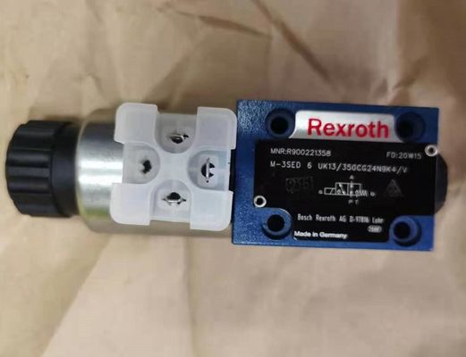 Rexroth R900221358 M-3SED6UK13/350CG24N9K4/V M-3SED6UK1X/350CG24N9K4/V Directional Seat Valve