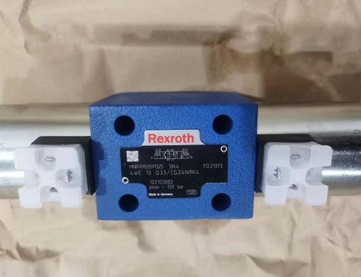 Rexroth R900591325 4WE10Q3X/CG24N9K4  4WE10Q33/CG24N9K4 Directional Spool Valve
