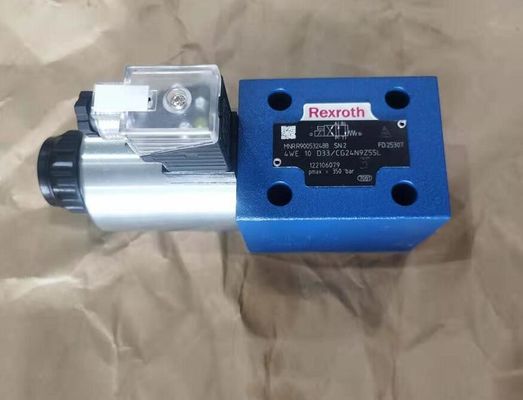 Rexroth R900532488 4WE10D33/CG24N9Z55L 4WE10D3X/CG24N9Z55L Directional Spool Valve