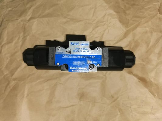 Eaton Vickers DG4V-3-33C-M-BP7-H-7-52 Solenoid Operated Directional Control Valve