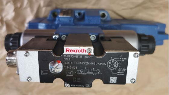 R900958788 3DREPE6C-2X=25EG24N9K31/A1M=00 3DREPE6C-2X=25EG24N9K31/A1M=00 Proportional Pressure Reducing Valve