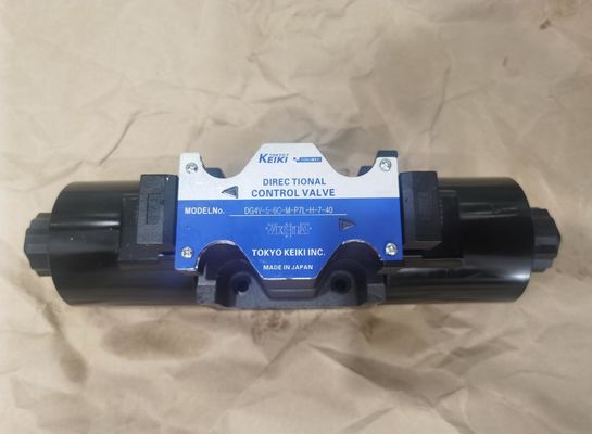 Eaton Vickers DG4V-5-6C-M-P7L-H-7-40 Solenoid Operated Directional Control Valve