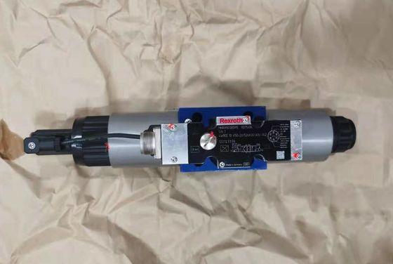 R901305915 4WREE10V50-23/G24K31/A1V-742 4WREE10V50-2X/G24K31/A1V-742 Rexroth 4WREE Proportional Directional Valve